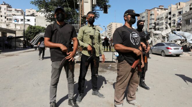 η-βροχή-πλημμύρισε-τις-σκηνές-στη-γάζα-563970007