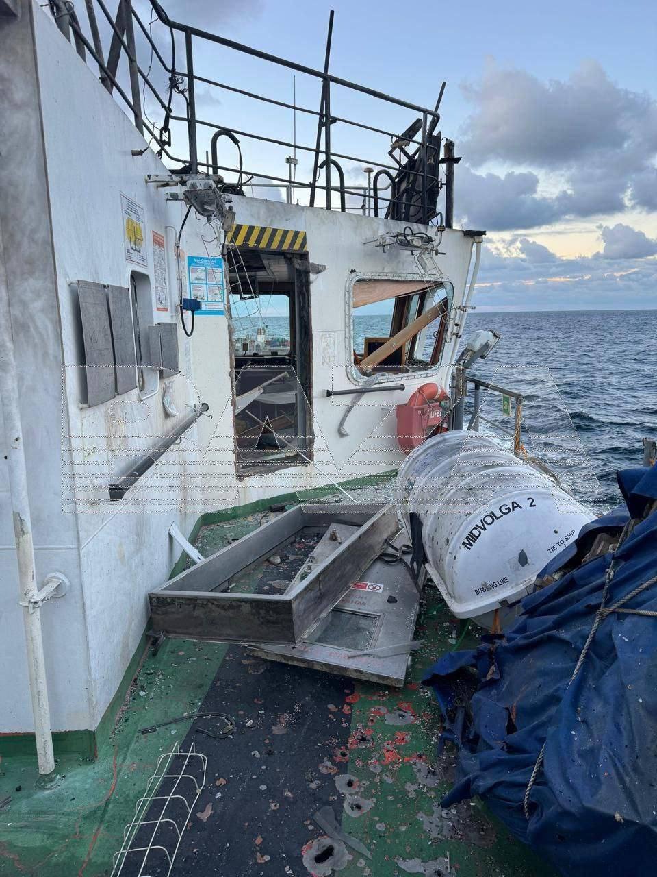 Μαύρη Θάλασσα: Φωτογραφίες από το ρωσικό τάνκερ μετά την επίθεση-2