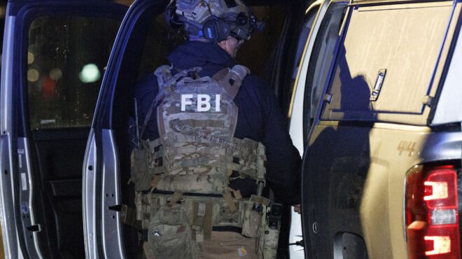 θρίλερ-με-τον-ύποπτο-της-επίθεσης-στο-π-563984608