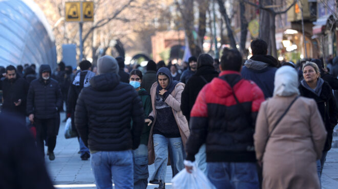 ιράν-ενας-νεκρός-στις-ταραχές-λόγω-της-564001819