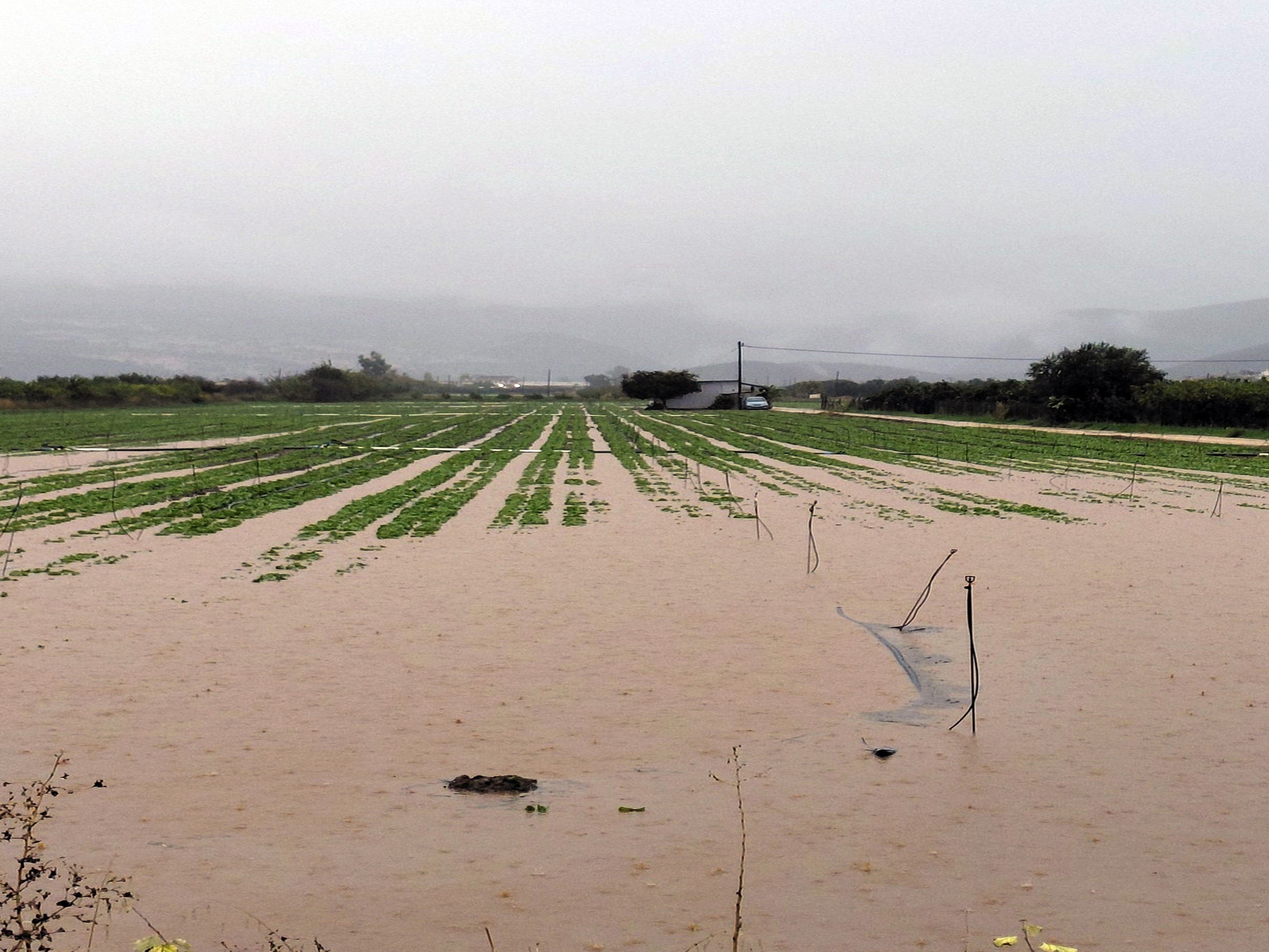 Εικόνες από το πέρασμα της κακοκαιρίας Byron-12