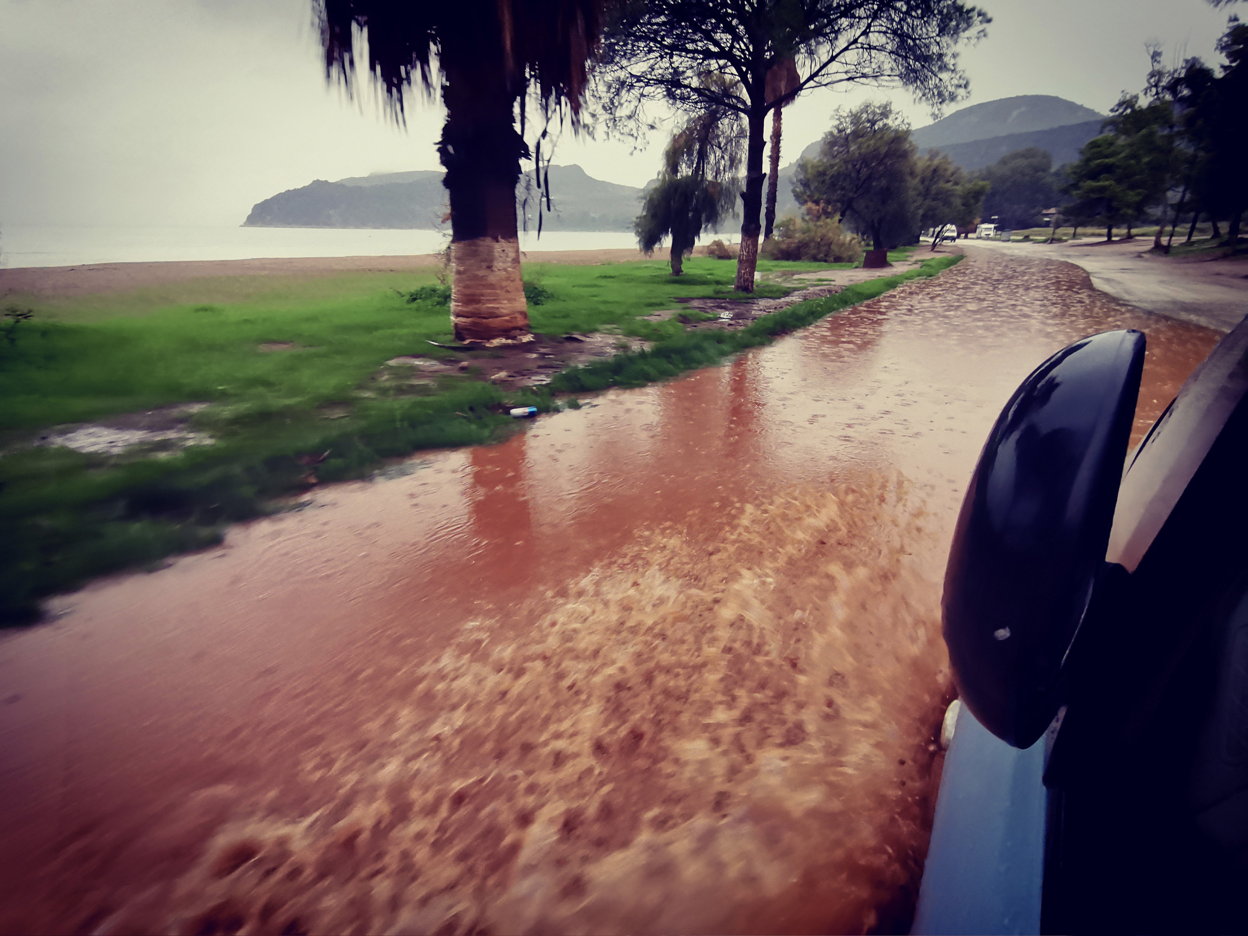 Εικόνες από το πέρασμα της κακοκαιρίας Byron-13