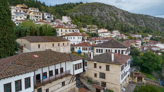 επέκταση-του-προγράμματος-μετεγκατά-563970247