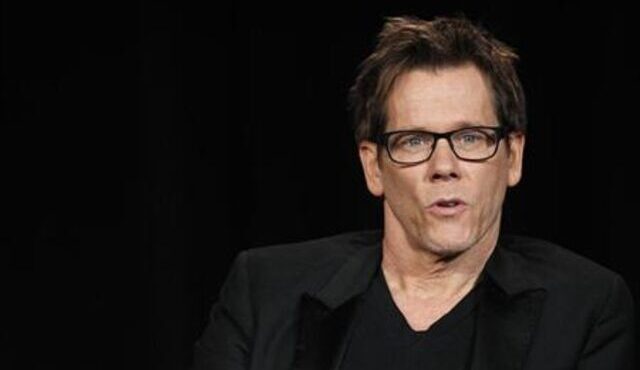 κέβιν-μπέικον-για-τη-συνεργασία-του-με-563978530