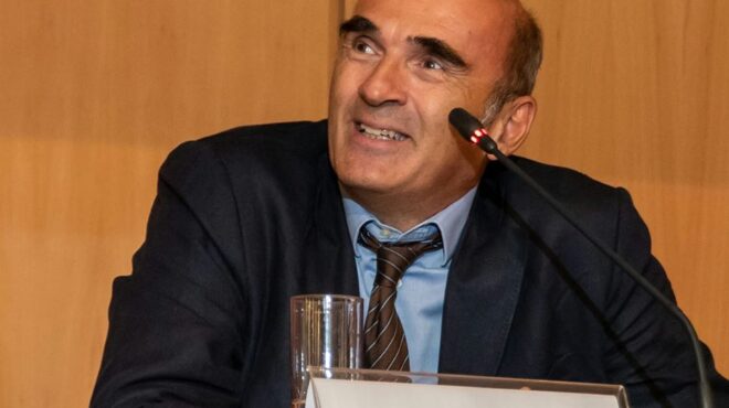 α-κουτσόλαμπρος-αφήνουμε-πίσω-μας-κά-563964544