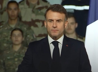 η-γαλλία-θα-ναυπηγήσει-νέο-αεροπλανοφ-563988508