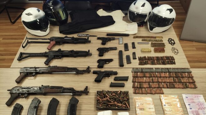 το-οπλοστάσιο-των-έξι-που-εμπλέκονται-563968666