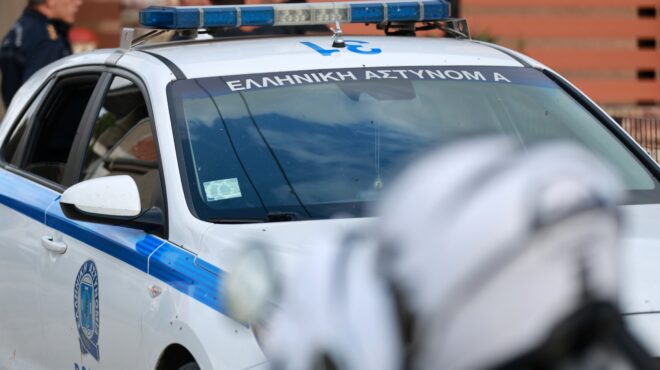 θεσσαλονίκη-κλείδωσε-24χρονη-στο-σπίτι-563954416