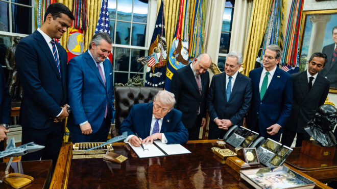 top-5-στιγμιότυπα-από-τον-κόσμο-της-τν-για-τ-563982763