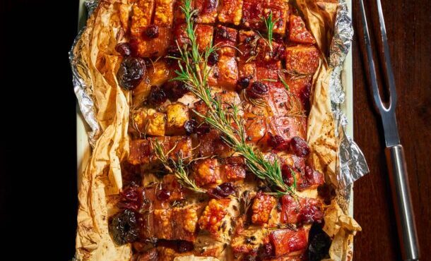 αγριογούρουνο-στη-λαδόκολλα-με-ξερά-φ-563987650