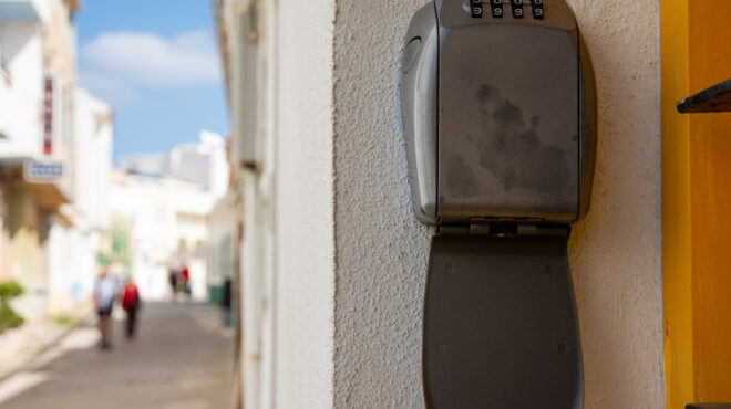 μιλάνο-τέλος-οι-κλειδοθήκες-στα-καταλ-563957893