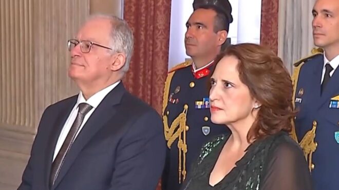 προεδρικό-μέγαρο-τα-πρωτοχρονιάτικα-564001498