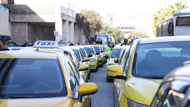 χωρίς-ταξί-έως-τα-ξημερώματα-της-πέμπτ-563954341