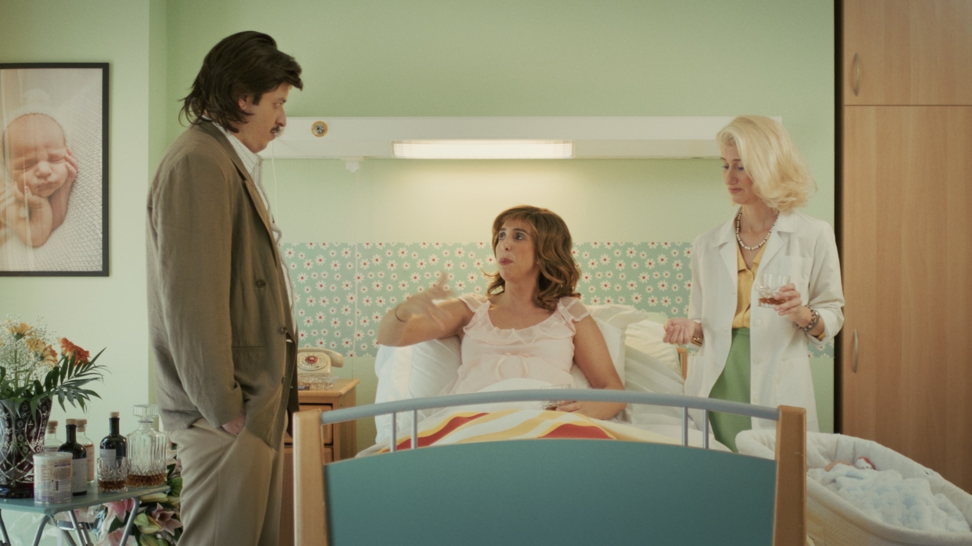 Σκηνές στο μαιευτήριο – τότε και τώρα!-1