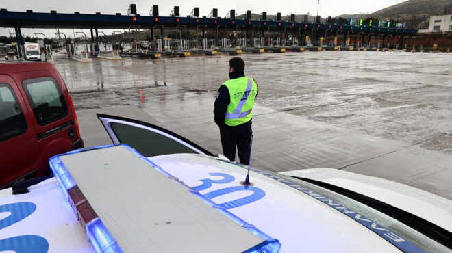 διακοπή-κυκλοφορίας-στα-διόδια-αφιδν-563976172