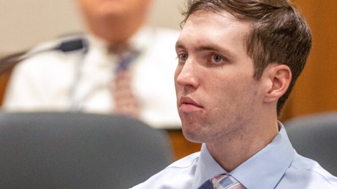 τσάρλι-κερκ-ο-κατηγορούμενος-για-τη-δο-563971816