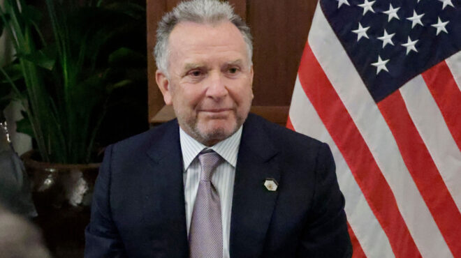 γουίτκοφ-στο-βερολίνο-για-συνομιλίες-563974903