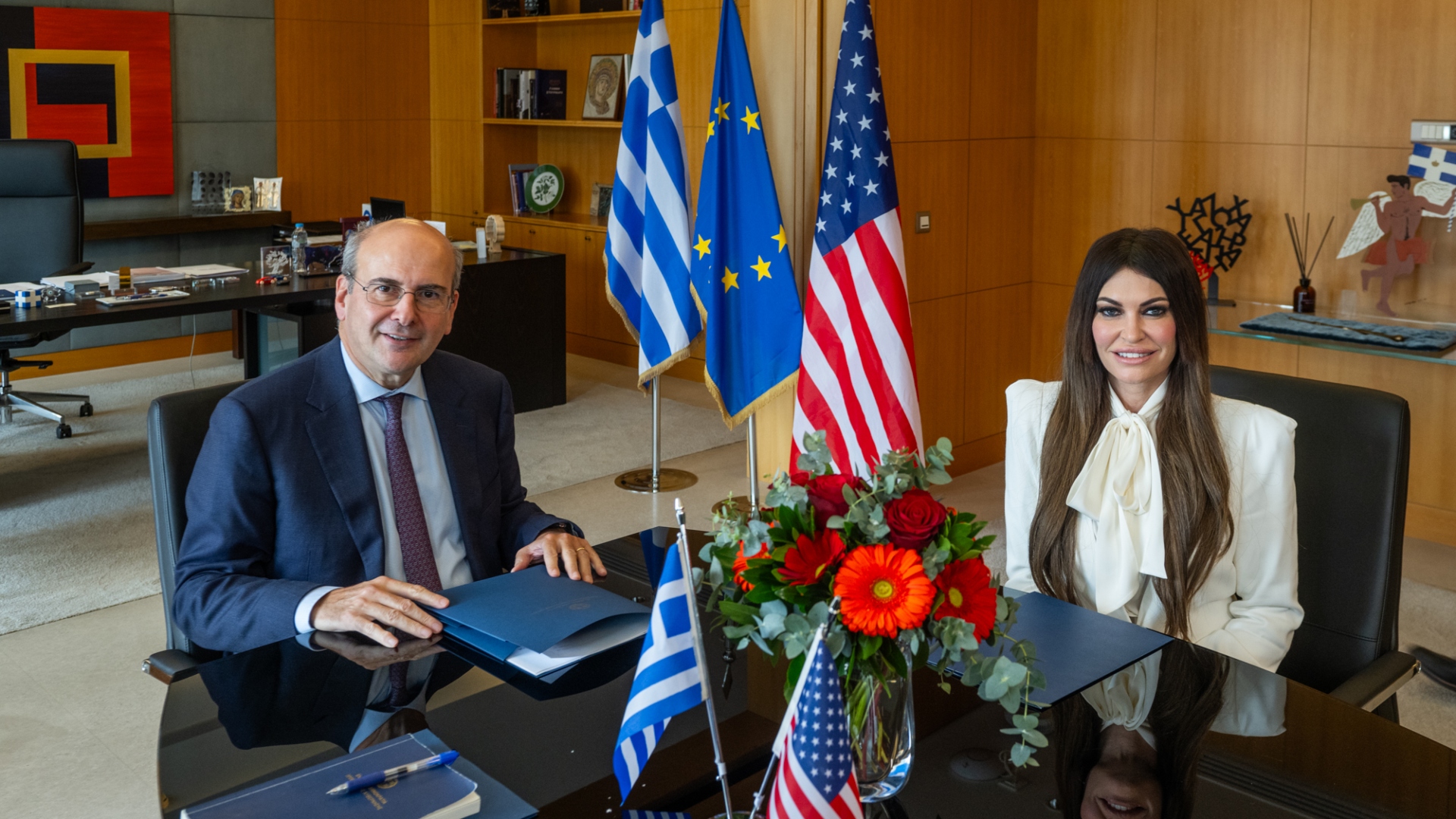 Συνάντηση Γκίλφοϊλ με Χατζηδάκη: Ισχυρός εταίρος των ΗΠΑ η Ελλάδα-2