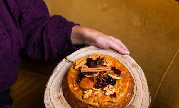 κέικ-χριστουγεννιάτικο-χωρίς-ζάχαρη-563987395