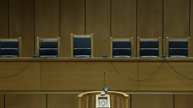 σέρρες-καταδίκη-δύο-εφοριακών-και-μία-564020863