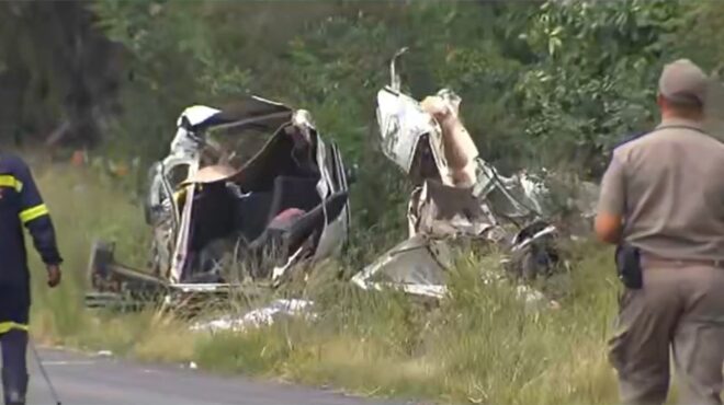 νότια-αφρική-σύγκρουση-λεωφορείου-με-564028927