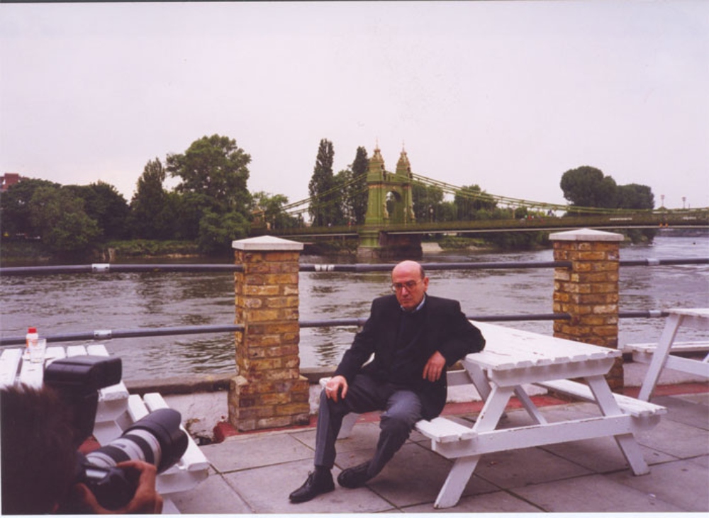 Ο Θόδωρος Αγγελόπουλος σε 15 σπάνια φωτογραφικά κλικ-11