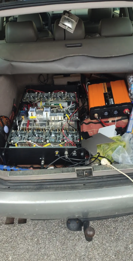 Αθήνα: Κινέζοι έκλεβαν τραπεζικά δεδομένα από κινητά με high tech «σταθμό» σε Ι.Χ.-1