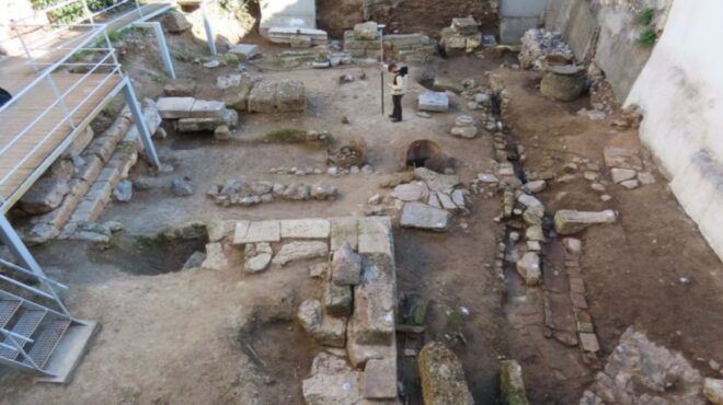 οικία-κοκοβίκου-αρχαιότητες-στην-α-564020974