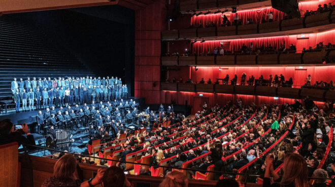 το-ρέκβιεμ-που-καθήλωσε-τη-λυρική-564043807