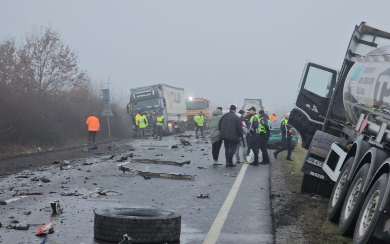 live-πολύνεκρο-τροχαίο-με-οπαδούς-του-παο-564045130