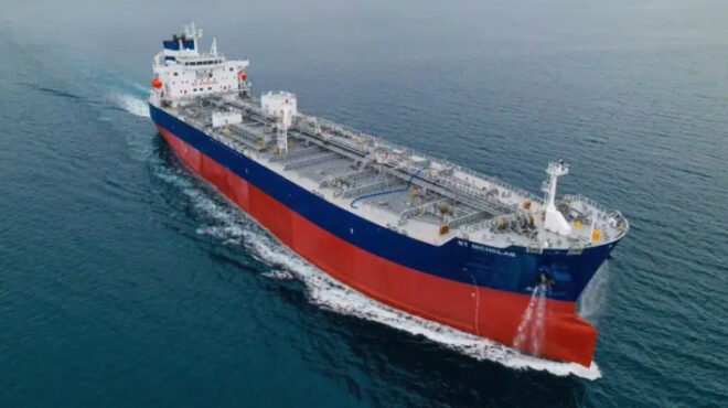 το-ιράν-απελευθέρωσε-ελληνόκτητο-τά-564017866