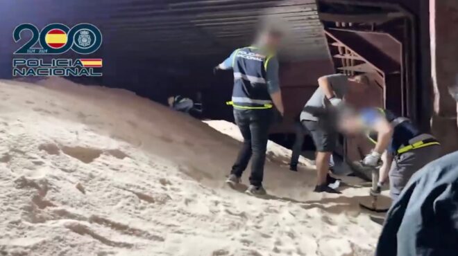 κατασχέθηκαν-10-τόνοι-κοκαΐνης-από-τη-βρ-564017095