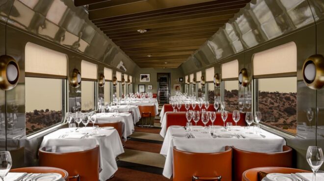 ταξίδια-με-τρένα-και-κρουαζιέρες-με-σο-564010339