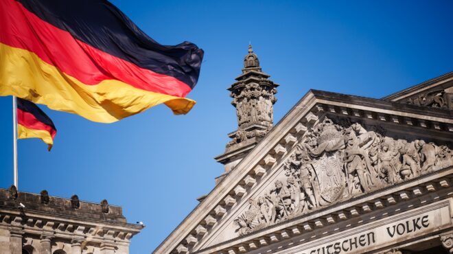 επίμονο-πιστωτικό-κενό-564039553