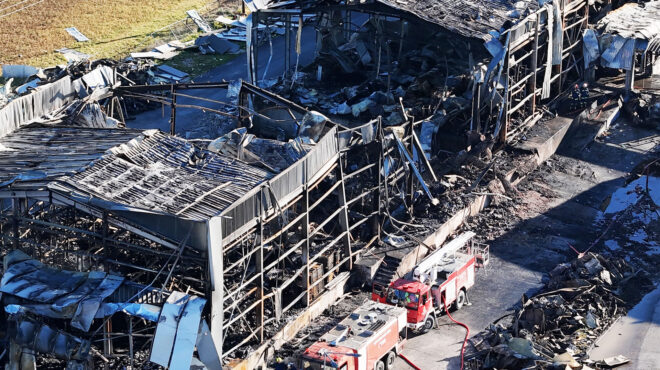 εποπτεία-επιχειρήσεων-μύλος-με-του-564054235