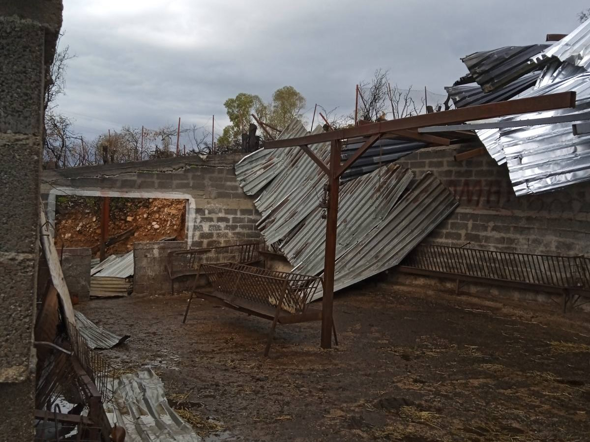 Μόλις είχε ορθοποδήσει από τη φωτιά, καταστράφηκε από την κακοκαιρία-2