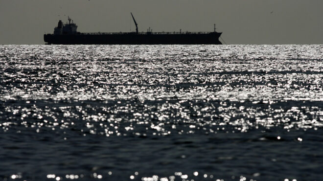 ξαναβάφτισαν-το-ρωσικό-τάνκερ-που-κ-564003205