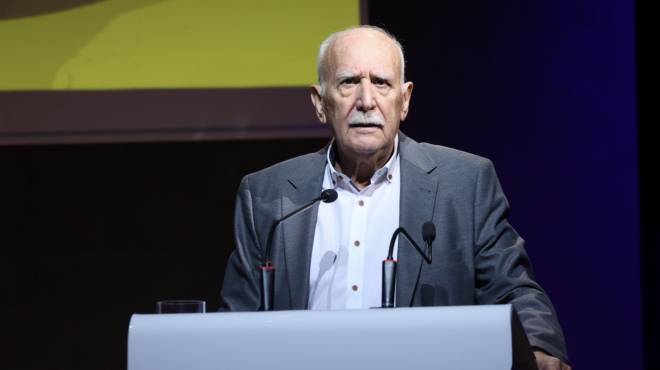 πέθανε-ο-γιώργος-παπαδάκης-564006172