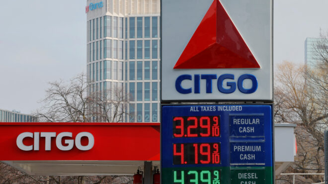 στον-λευκό-οίκο-ceos-πετρελαϊκών-για-επεν-564007807