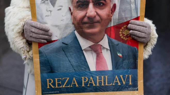 ιράν-η-αστυνομία-δίνει-διορία-3-ημερών-564028840