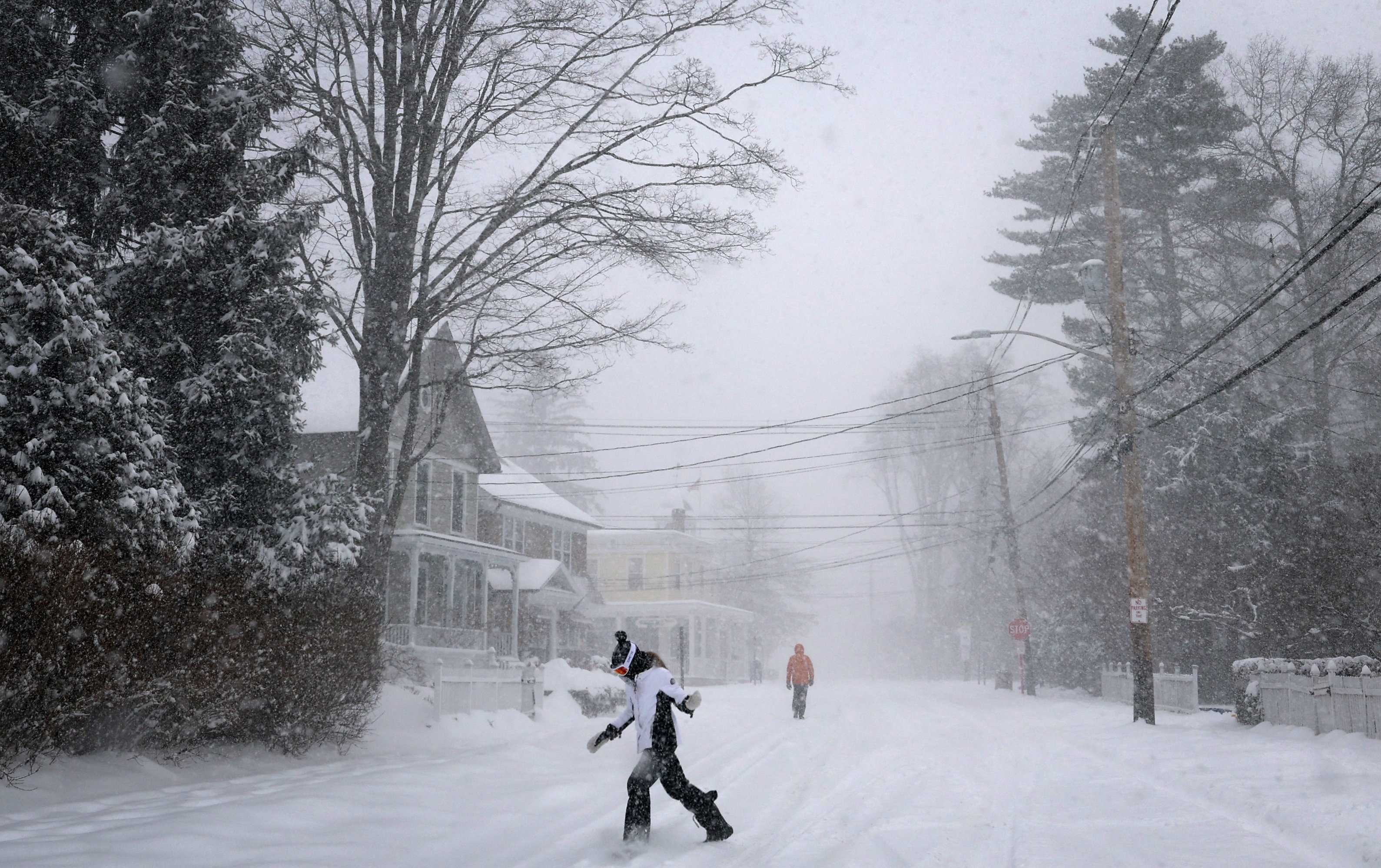 Κύμα ψύχους στις ΗΠΑ: Τουλάχιστον 21 νεκροί – Χιλιάδες σπίτια χωρίς ρεύμα, παρέλυσαν τα αεροδρόμια-1