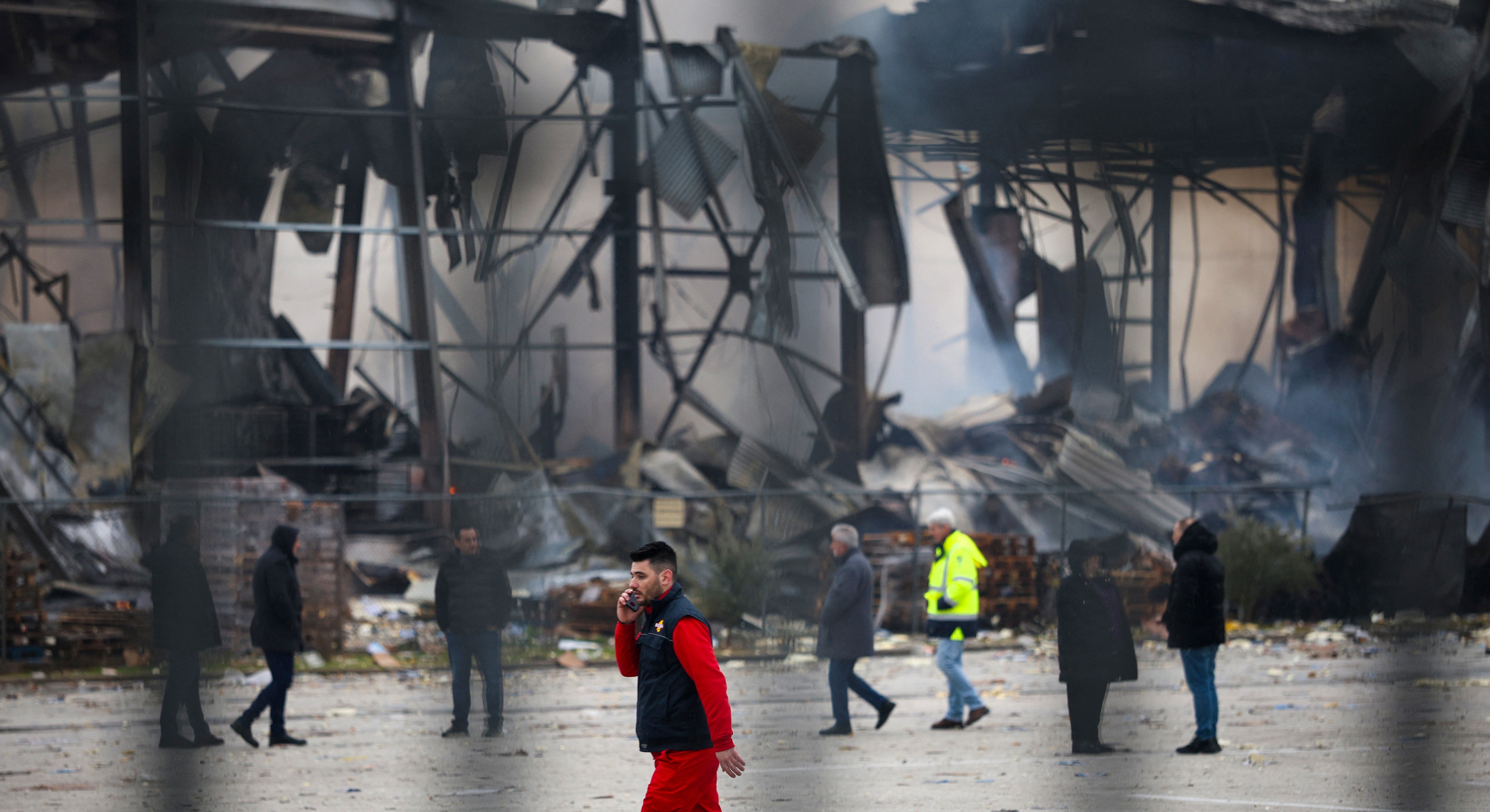 Τρίκαλα: Στο μικροσκόπιο της Πυροσβεστικής η ακαριαία ανάφλεξη-3
