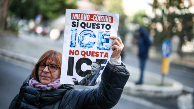 μινεάπολη-αλλαγή-τακτικής-της-ice-ανοι-564049663