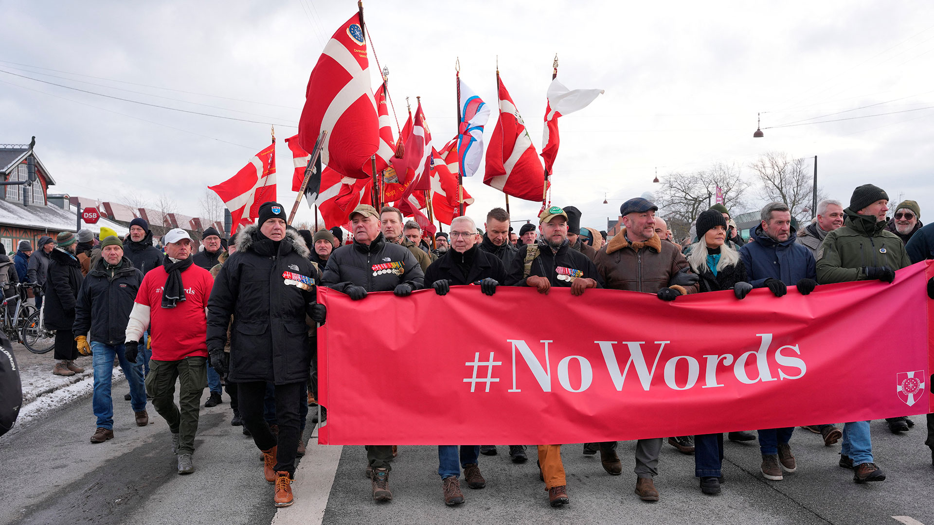 «Τραμπ, ζήτα συγγνώμη!» 10.000 άνθρωποι διαδήλωσαν στη Δανία-2