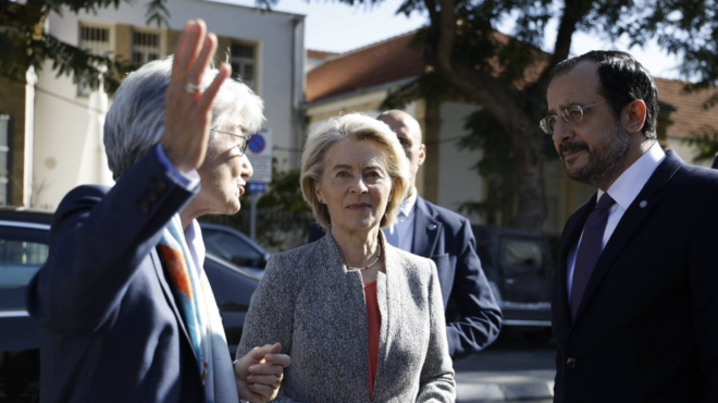 φον-ντερ-λάιεν-συγκινητική-επίσκεψη-564023107