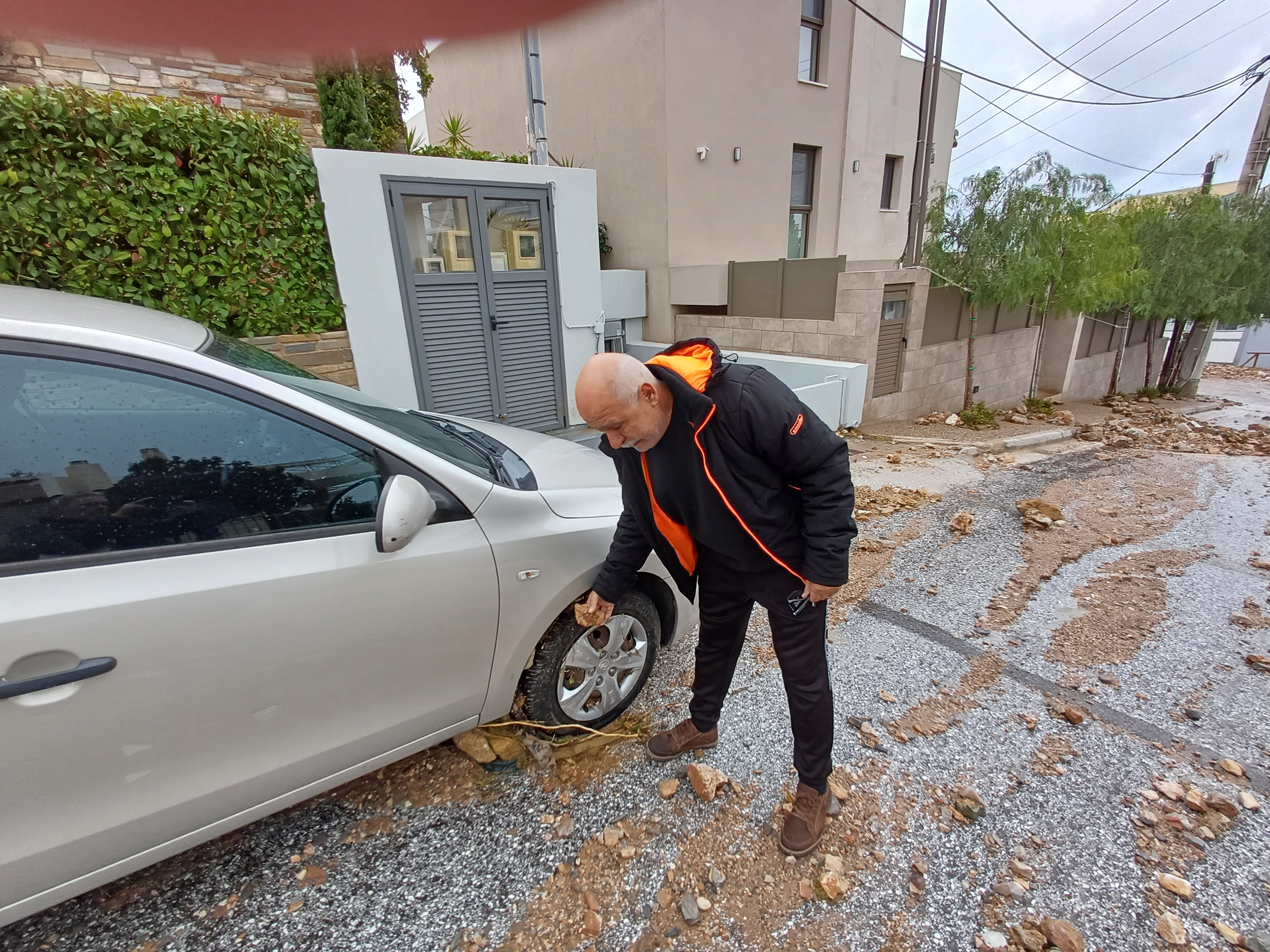 Ανω Γλυφάδα: Πώς μια ακραία βροχόπτωση εξελίχθηκε σε τραγωδία-3