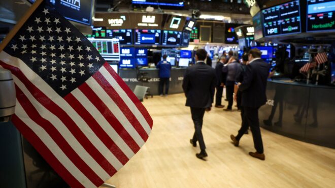 οι-δύο-όψεις-της-αμερικανικής-οικονομ-564037489