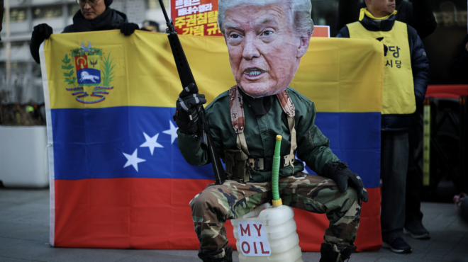 απειλές-τραμπ-κατά-πάντων-από-τη-γροιλ-564006379