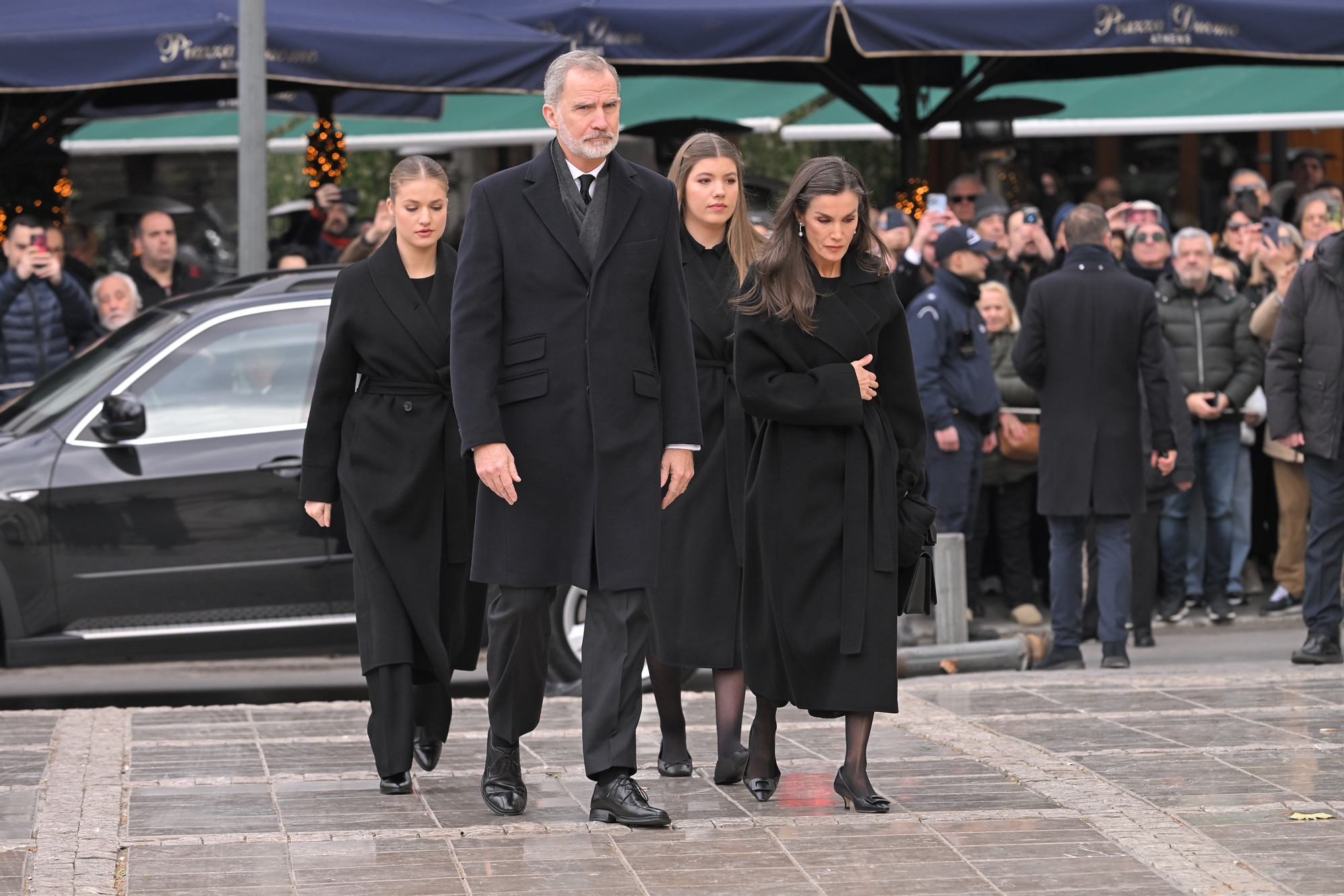 Υστατο χαίρε στη Μητρόπολη για την πριγκίπισσα που έζησε με «στέμμα» τις αρχές της-1