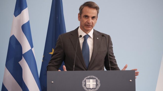 μητσοτάκης-ο-κάθετος-διάδρομος-είναι-564054334